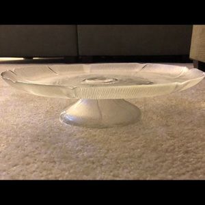 Cake serving platter